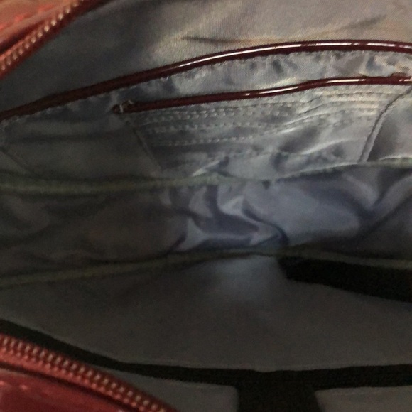 NWT Limited Edition IHKWIP “Be My Valentine” Patent Heart Crossbody w/St… - Picture 7 of 9